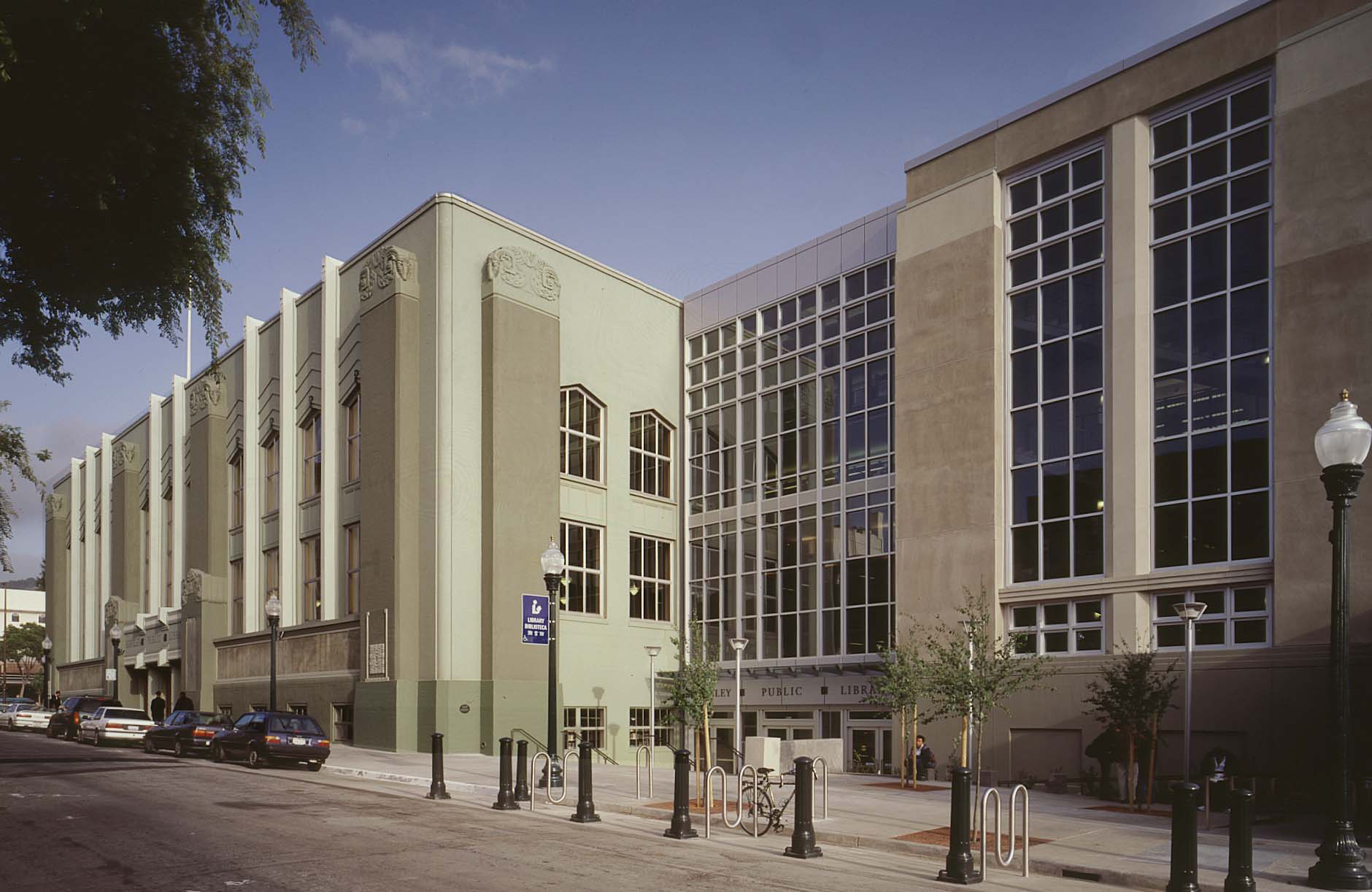 Berkeley Public Library featured in NPS Preservation Brief 14 Page